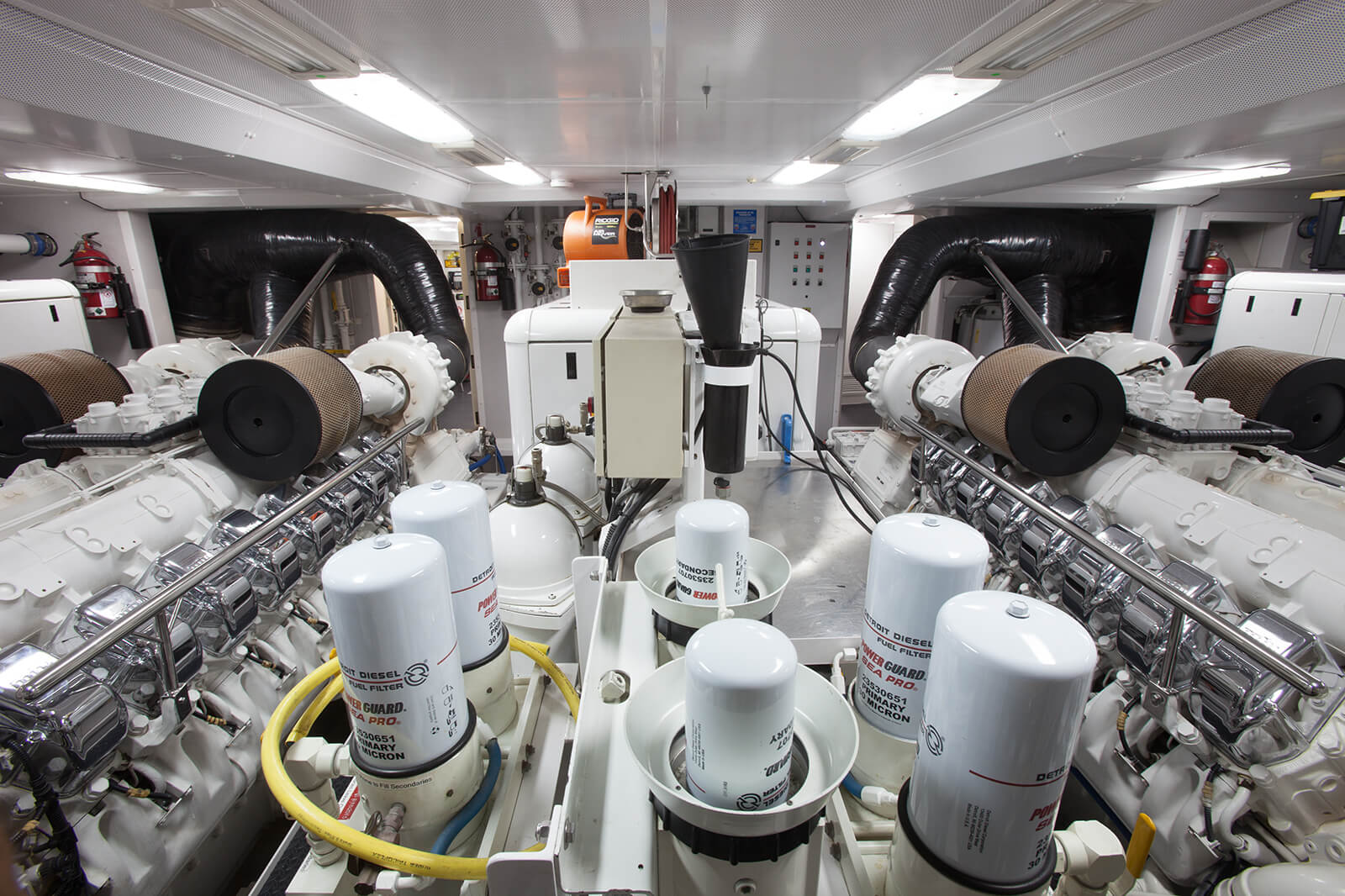 Room Image Gallery Luxury Yacht Browser by CHARTERWORLD Superyacht Charter